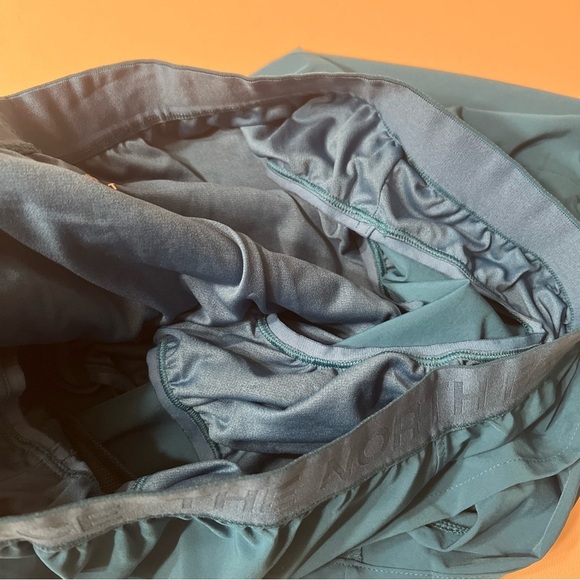 NWT North Face Women's Wander Teal Colored Banff Blue Shorts With Liner Size XL‎ - Picture 6 of 7